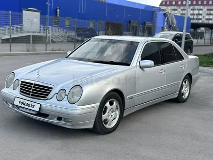 Mercedes-Benz E 320 2001 года за 6 300 000 тг. в Алматы – фото 5