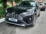 Toyota RAV4 2021 годаүшін18 000 000 тг. в Семей