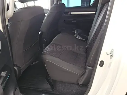 Toyota Hilux 2021 года за 20 000 000 тг. в Шымкент – фото 9