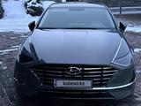 Hyundai Sonata 2021 года за 13 200 000 тг. в Алматы – фото 2