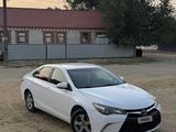 Toyota Camry 2015 года за 5 200 000 тг. в Актобе – фото 3