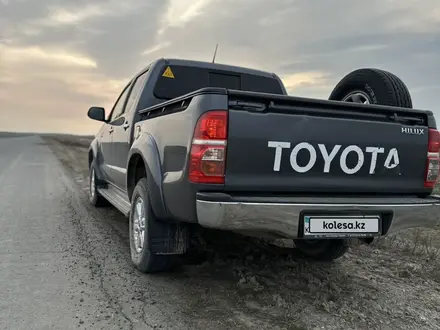 Toyota Hilux 2014 года за 12 000 000 тг. в Актобе – фото 6