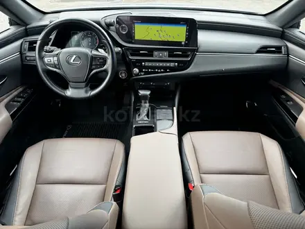 Lexus ES 250 2022 года за 21 500 000 тг. в Астана – фото 11