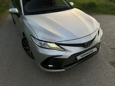 Toyota Camry 2023 года за 21 000 000 тг. в Алматы – фото 19