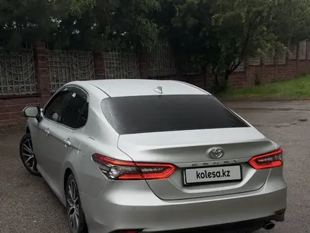 Toyota Camry 2023 года за 21 000 000 тг. в Алматы – фото 6