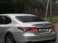 Toyota Camry 2023 годаүшін21 000 000 тг. в Алматы – фото 9