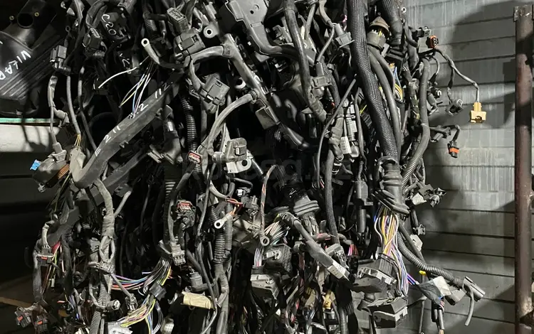 ЭБУ компьютер процессор монтажный блок коса двигатель Акпп за 2 000 тг. в Караганда