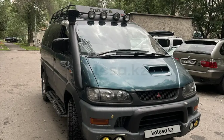 Mitsubishi Delica 1997 годаүшін4 700 000 тг. в Алматы