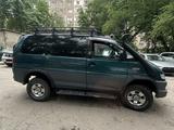 Mitsubishi Delica 1997 годаfor4 700 000 тг. в Алматы – фото 2
