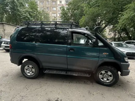 Mitsubishi Delica 1997 года за 4 700 000 тг. в Алматы – фото 2