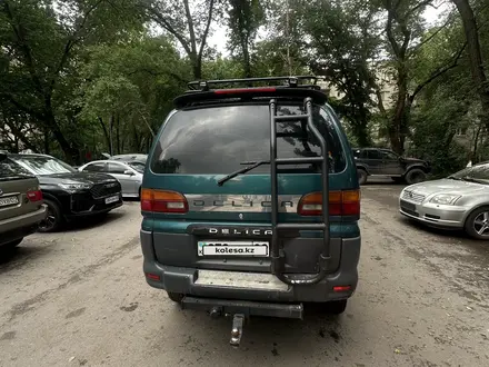 Mitsubishi Delica 1997 года за 4 700 000 тг. в Алматы – фото 3