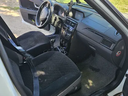 ВАЗ (Lada) Priora 2172 2014 года за 2 400 000 тг. в Уральск – фото 4