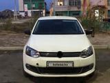 Volkswagen Polo 2015 годаүшін3 300 000 тг. в Атырау – фото 5