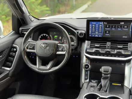Toyota Land Cruiser 2021 года за 52 000 000 тг. в Алматы – фото 22