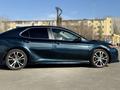 Toyota Camry 2018 года за 8 000 000 тг. в Актобе – фото 8