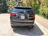 Chevrolet Traverse 2023 года за 20 520 000 тг. в Алматы – фото 3