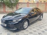 Toyota Camry 2021 года за 13 500 000 тг. в Алматы