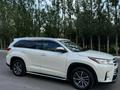 Toyota Highlander 2017 года за 14 000 000 тг. в Шымкент – фото 2