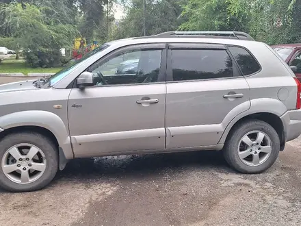 Hyundai Tucson 2007 года за 5 200 000 тг. в Усть-Каменогорск – фото 2