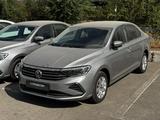 Volkswagen Polo 2021 года за 7 400 000 тг. в Алматы