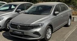 Volkswagen Polo 2021 года за 7 400 000 тг. в Алматы