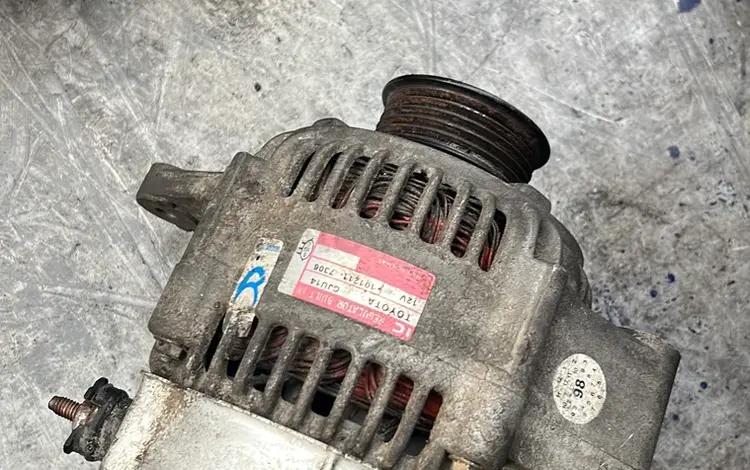 Привозной оригинал генератор на TOYOTA за 2 000 тг. в Алматы