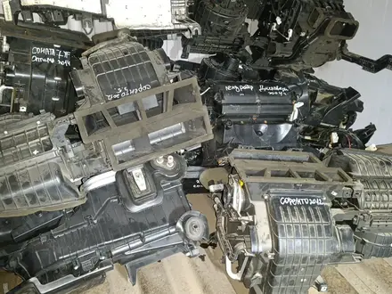 Печка, корпус печки, моторчик печки на Kia и Hyundai за 50 000 тг. в Алматы – фото 4