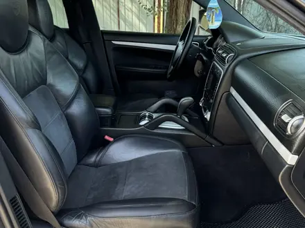Porsche Cayenne 2009 года за 6 000 000 тг. в Алматы – фото 17