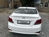 Hyundai Accent 2015 годаfor3 300 000 тг. в Шымкент – фото 2