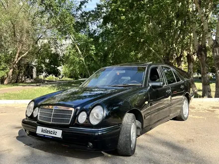 Mercedes-Benz E 280 1997 года за 2 500 000 тг. в Астана – фото 4