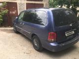 Kia Carnival 2002 года за 1 450 000 тг. в Шымкент – фото 3