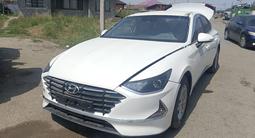 Hyundai Sonata 2022 годаfor1 000 тг. в Алматы