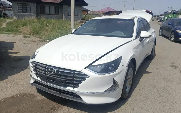 Hyundai Sonata 2022 годаfor100 000 тг. в Алматы