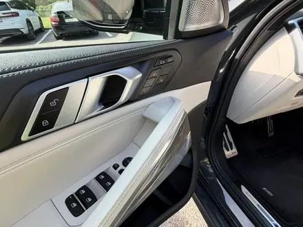 BMW X6 2021 года за 39 000 000 тг. в Алматы – фото 11