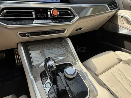 BMW X6 2021 года за 39 000 000 тг. в Алматы – фото 12