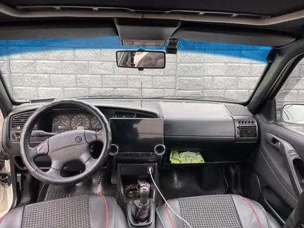 Volkswagen Passat 1995 года за 1 750 000 тг. в Алматы – фото 9
