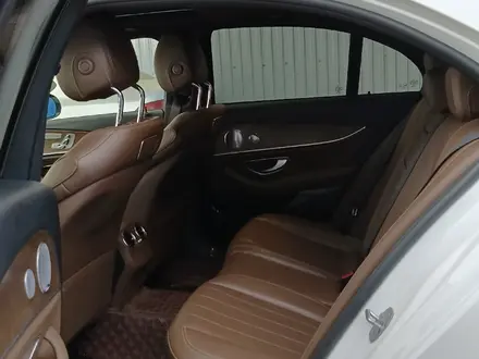 Mercedes-Benz E 300 2017 года за 13 868 100 тг. в Актобе – фото 9