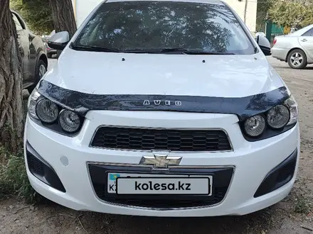 Chevrolet Aveo 2015 года за 4 200 000 тг. в Актобе – фото 2