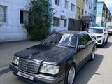Mercedes-Benz E 280 1994 годаүшін3 200 000 тг. в Жезказган – фото 2