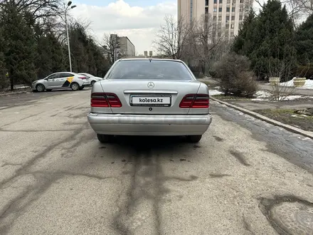 Mercedes-Benz E 280 1999 года за 3 100 000 тг. в Алматы – фото 7