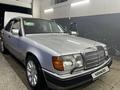 Mercedes-Benz E 200 1992 года за 2 300 000 тг. в Тараз