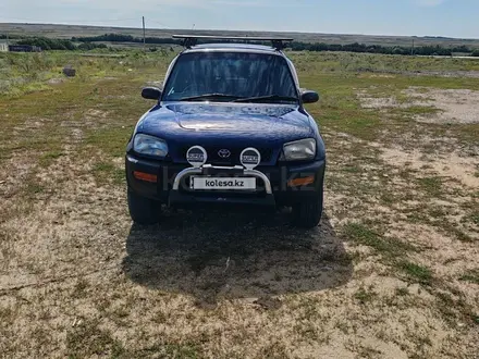 Toyota RAV4 1995 года за 3 800 000 тг. в Актобе – фото 8