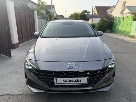 Hyundai Elantra 2023 года за 9 500 000 тг. в Тараз – фото 2