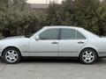 Mercedes-Benz E 280 1996 года за 2 800 000 тг. в Тараз – фото 2