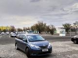 Toyota Sienna 2014 года за 7 100 000 тг. в Атырау