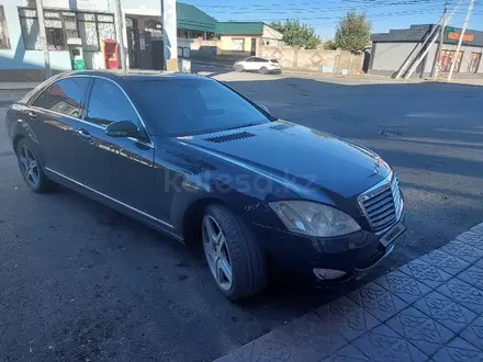 Mercedes-Benz S 350 2007 года за 6 000 000 тг. в Шымкент – фото 11