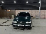 Volkswagen Passat 1995 годаүшін1 800 000 тг. в Шымкент