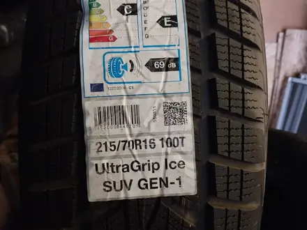 Шины Goodyear UltraGrip Ice SUV G1 215 70 R16 за 150 000 тг. в Алматы