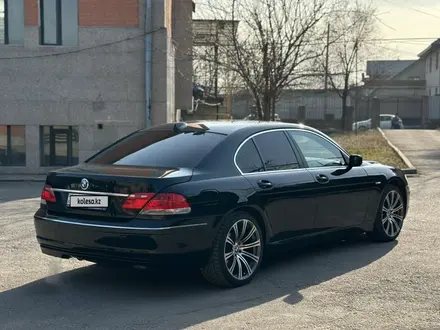 BMW 740 2007 года за 5 800 000 тг. в Алматы – фото 36