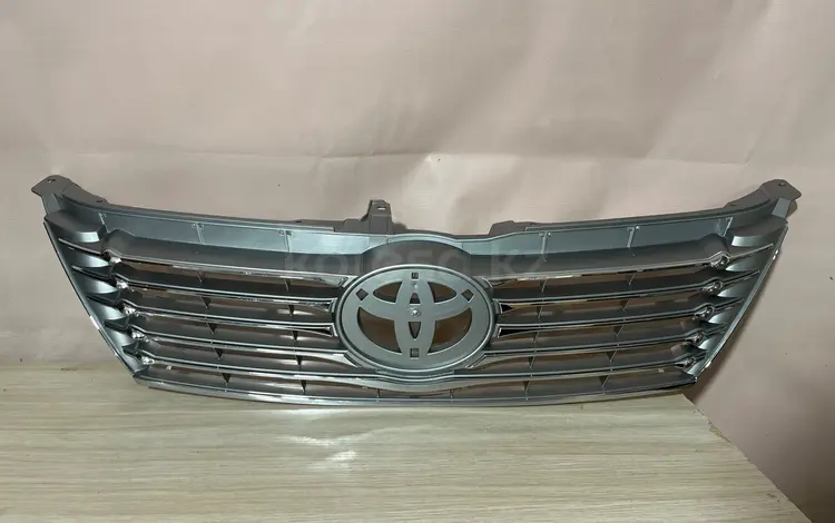 Решетка радиатора — Toyota Camry 50 2012 — Euro за 20 000 тг. в Алматы